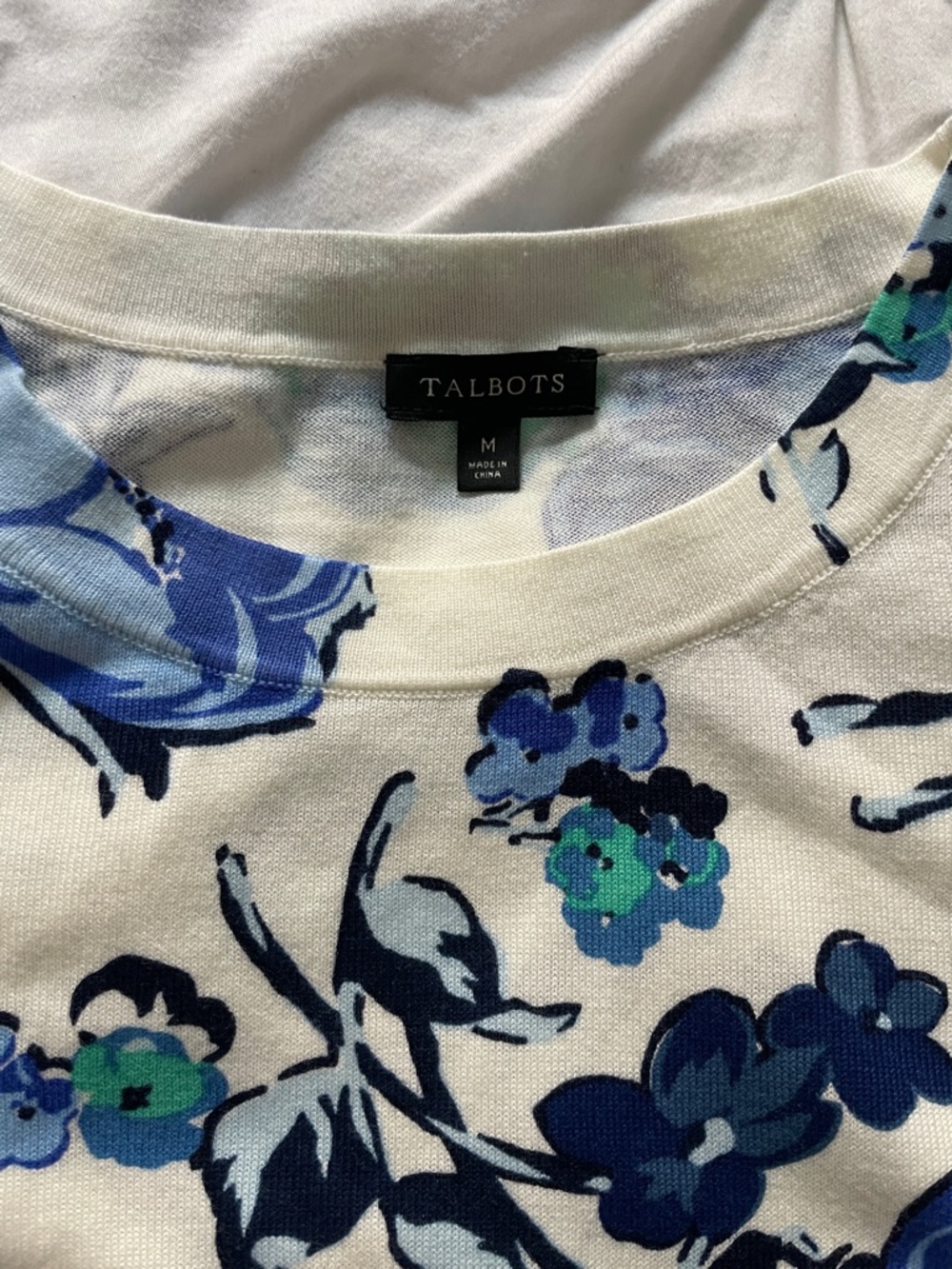 Talbots Floral Short Sleeve Sweater - Picture 4 of 7